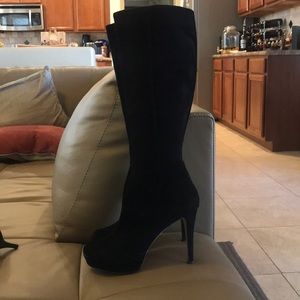 Lovely, sexy Antonio Melany suede boots.